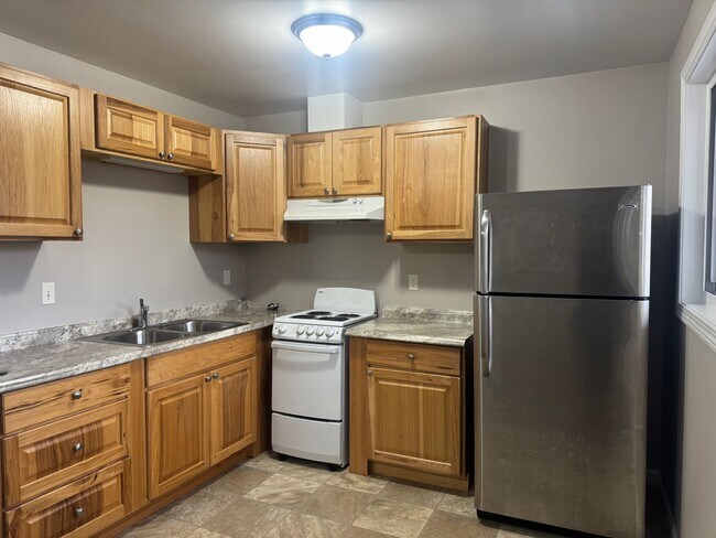 Foto del edificio - 4 Butternut Ln