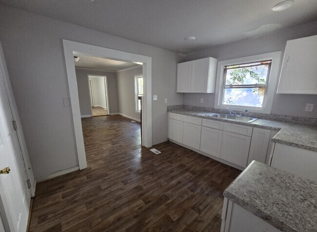 Foto del edificio - 828 Grady St