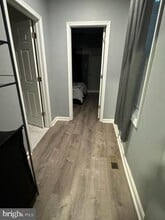 Building Photo - 4812 Oxford Ave