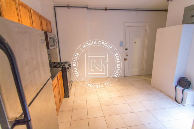 Foto del edificio - 381 Hooper St