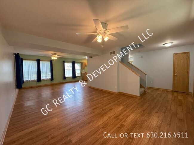 Foto del edificio - 446 S State St