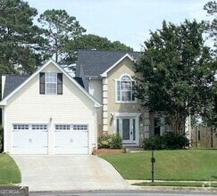 Building Photo - 793 Conewood Ct NE