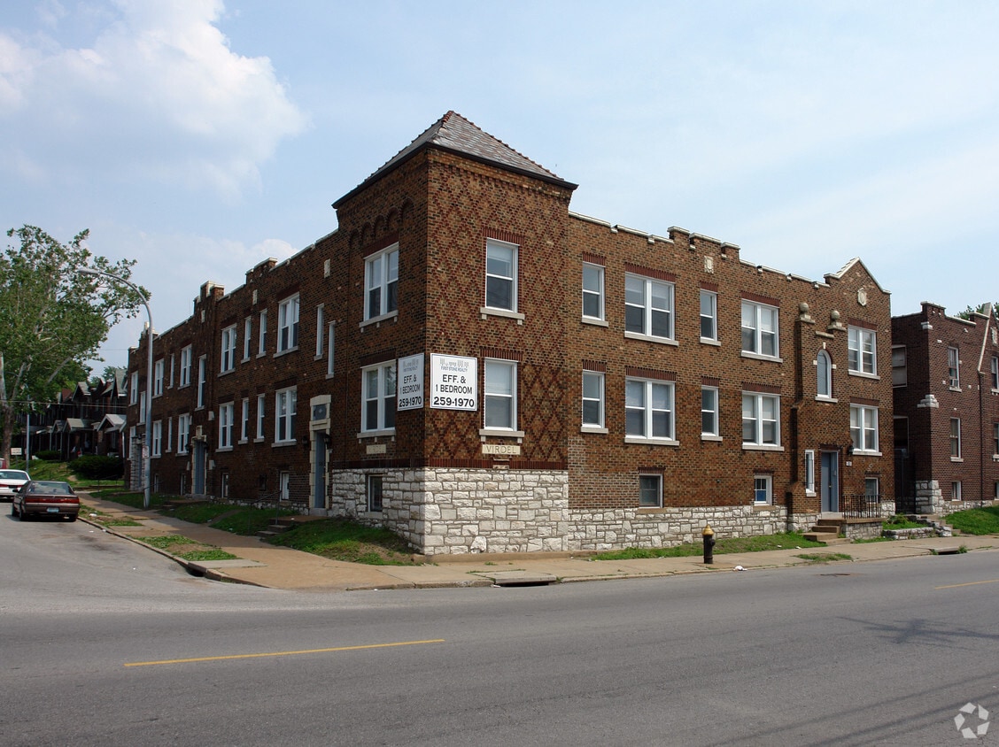 Primary Photo - 5000 Virginia Ave
