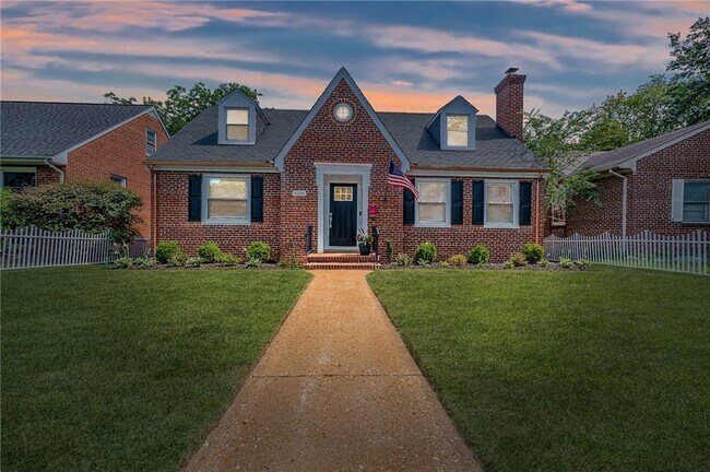 Foto del edificio - 4106 Grove Ave