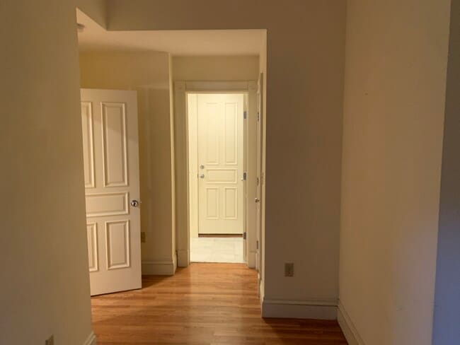 Foto del edificio - 186 Commonwealth Ave