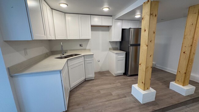 Photo - Freshly Renovated 2bd/1ba with New Appliances Near Campus Apartment