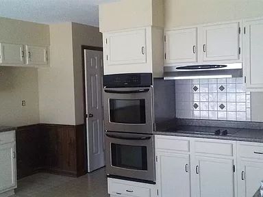 Building Photo - 6817 Wytham Dr