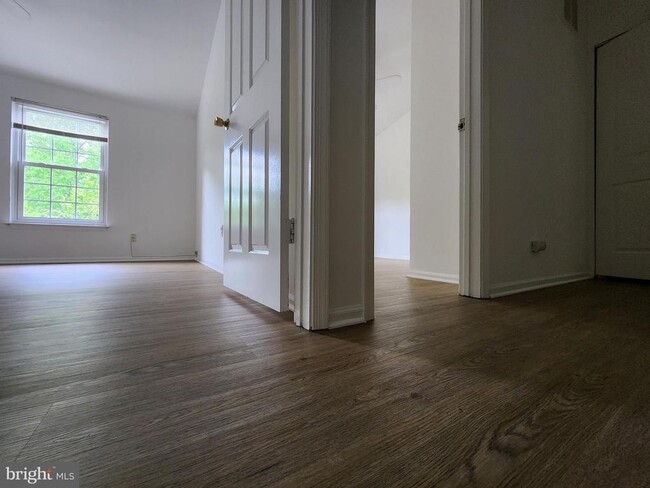 Foto del edificio - 2 Island Run Ct