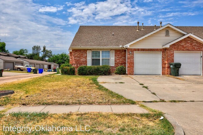 Building Photo - 3 br, 2 bath House - 1406 Concord Dr.