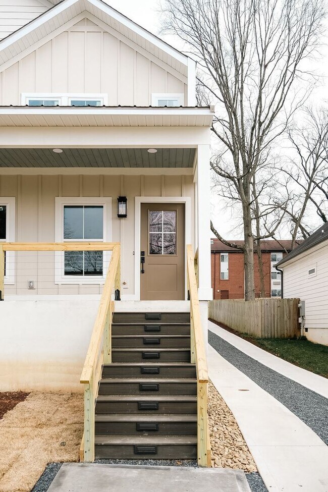 Foto del edificio - 207 S Calhoun St