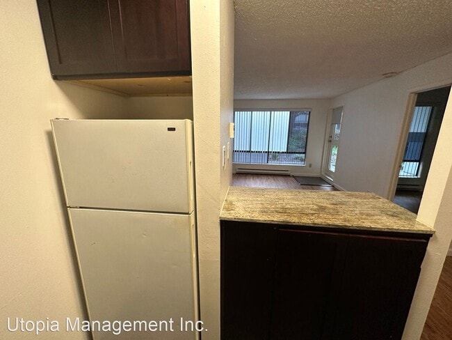 Building Photo - Studio, 1 bath House - 3 Admiral Drive #268