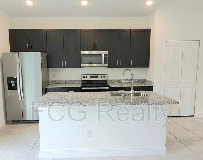 Foto del edificio - 8719 SW 133rd Ln Rd