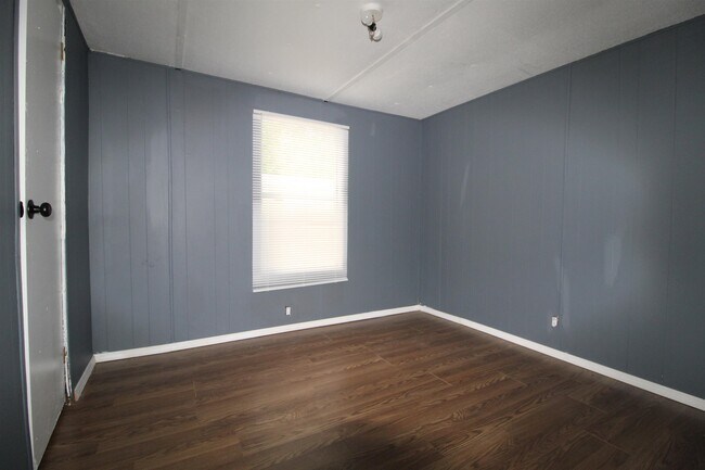 Building Photo - 60 Tency Ln NE
