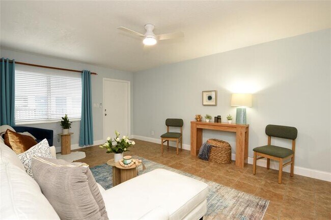 Foto del edificio - 1010 SE 15th St