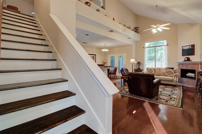 Building Photo - 2802 Crescent Star Rd