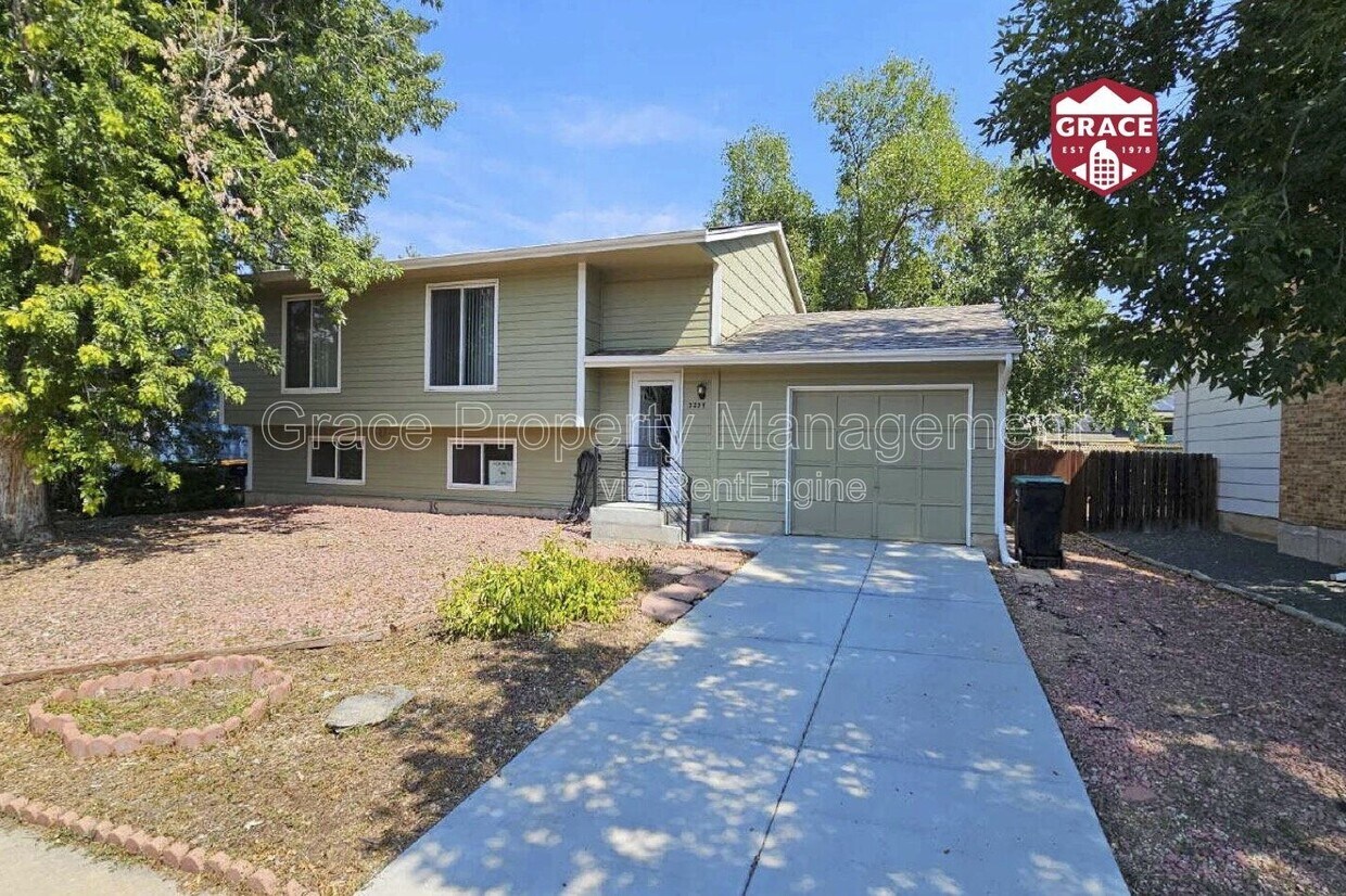 Photo - 3234 S Dudley St