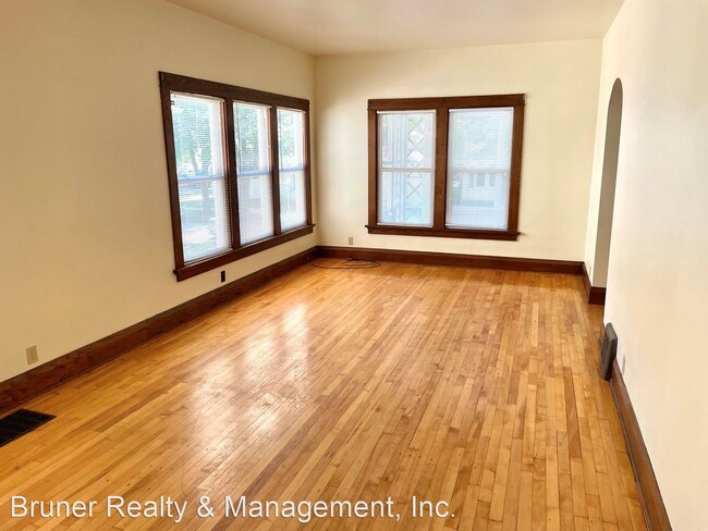 Building Photo - 4 br, 2 bath House - 8 Lathrop Street