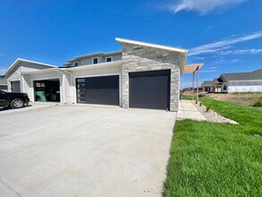 Building Photo - 5506 W Liberator Cir