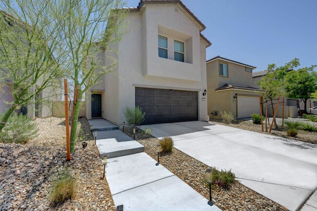 Building Photo - 6844 Toros St