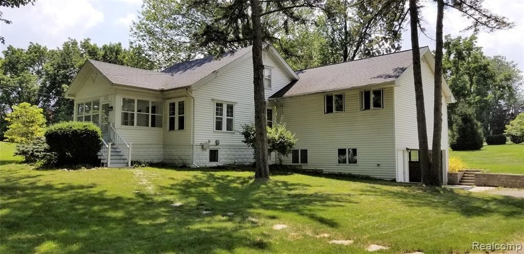 Primary Photo - 5808 Putnam Dr