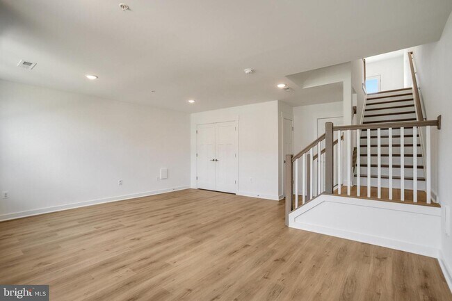 Foto del edificio - 352 Furgeson Ln