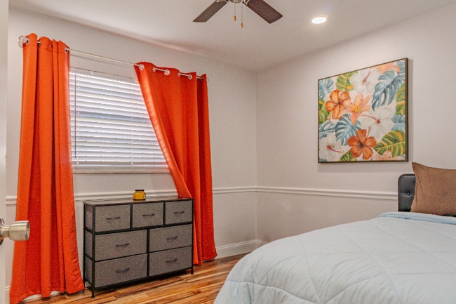 Photo - 1875 Williams Manor Ave House