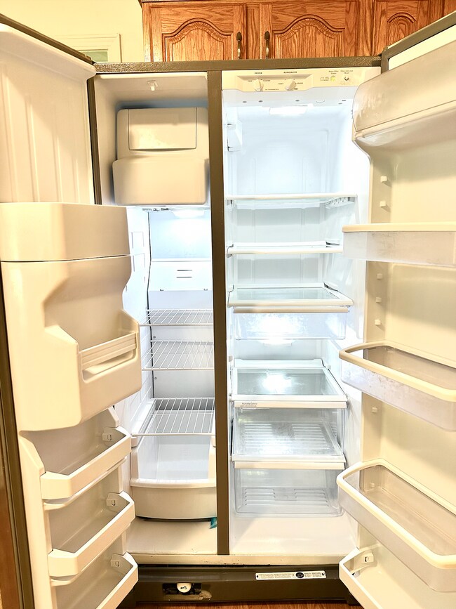 Foto del edificio - 1119 W 8th St