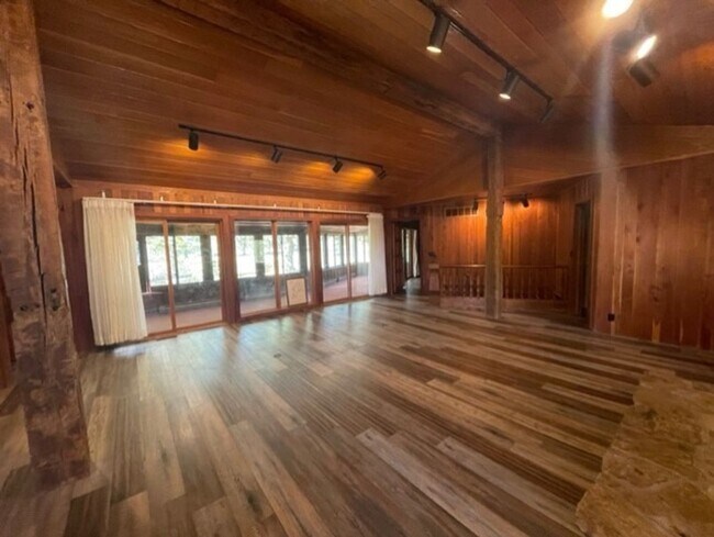 Foto del edificio - Must See House on Harrison Hills Golf Course!!
