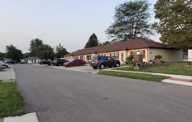 Building Photo - 1 Gardner Ct