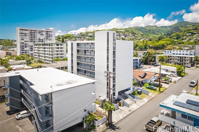 Building Photo - 1718 Anapuni St