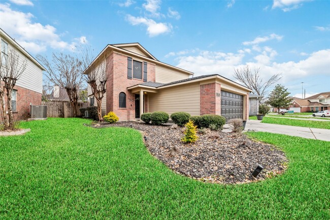 Building Photo - 10810 Meadow Walk Ln
