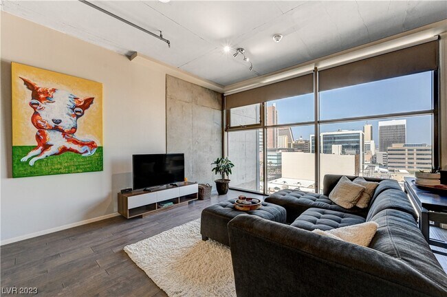 Foto del edificio - 353 E Bonneville Ave