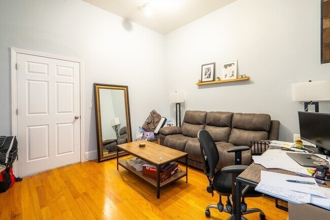 Foto del edificio - 271 Dartmouth St