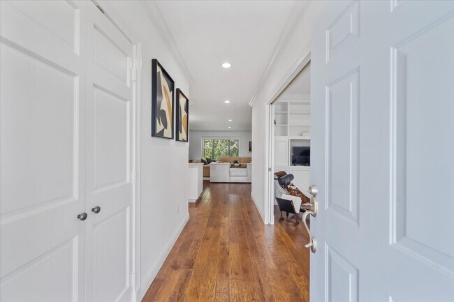 Building Photo - 13230 Polo Club Rd