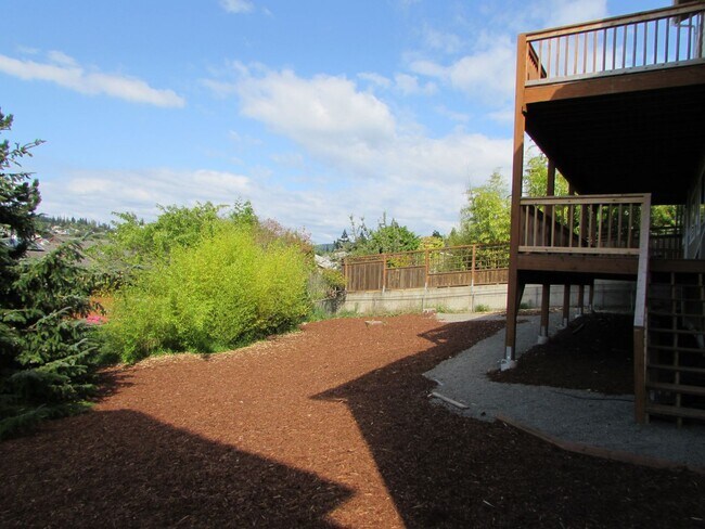Foto del edificio - Large 4 Bedroom Edgemoor Home w/ Mother-in-law Suite