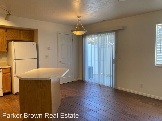 Building Photo - 3 br, 2.5 bath House - 4792 W Barletta Ct