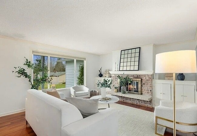 Foto del edificio - 21040 121st Pl SE