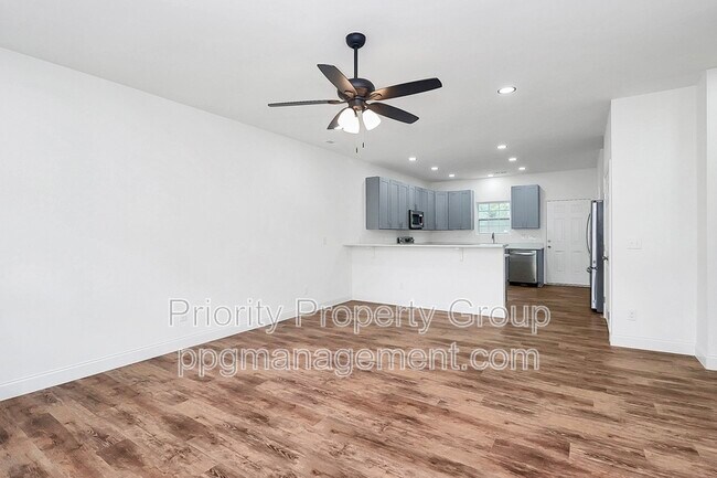 Foto del edificio - 904 Warren St