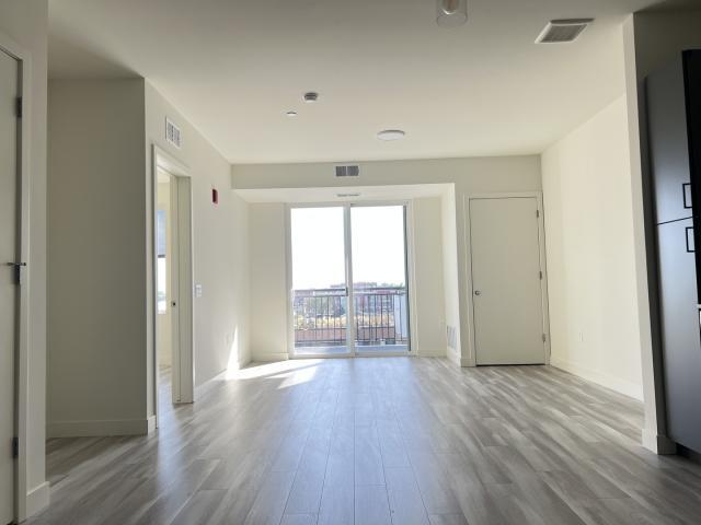 Foto del edificio - 1 bedroom in Des Plaines IL 60016
