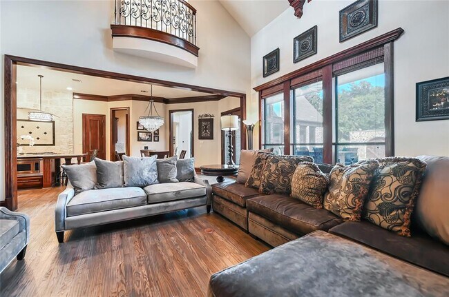 Building Photo - 5029 Brandywine Ln