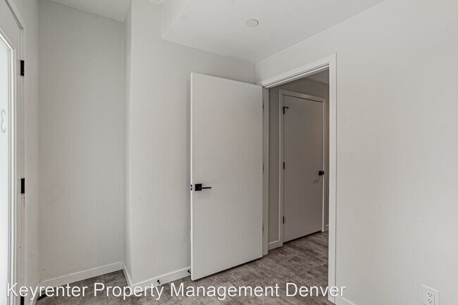 Foto del edificio - 2 br, 3 bath House - 3963 Inca St