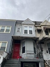 Building Photo - 99 Orient Ave