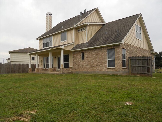 Building Photo - 899 Victoria Lakes Dr