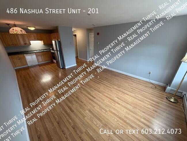 Foto del edificio - 486 Nashua St