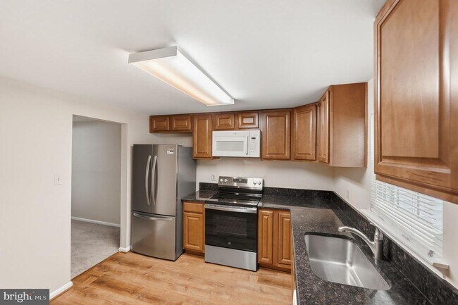 Foto del edificio - 10065 Chestnut Wood Ln
