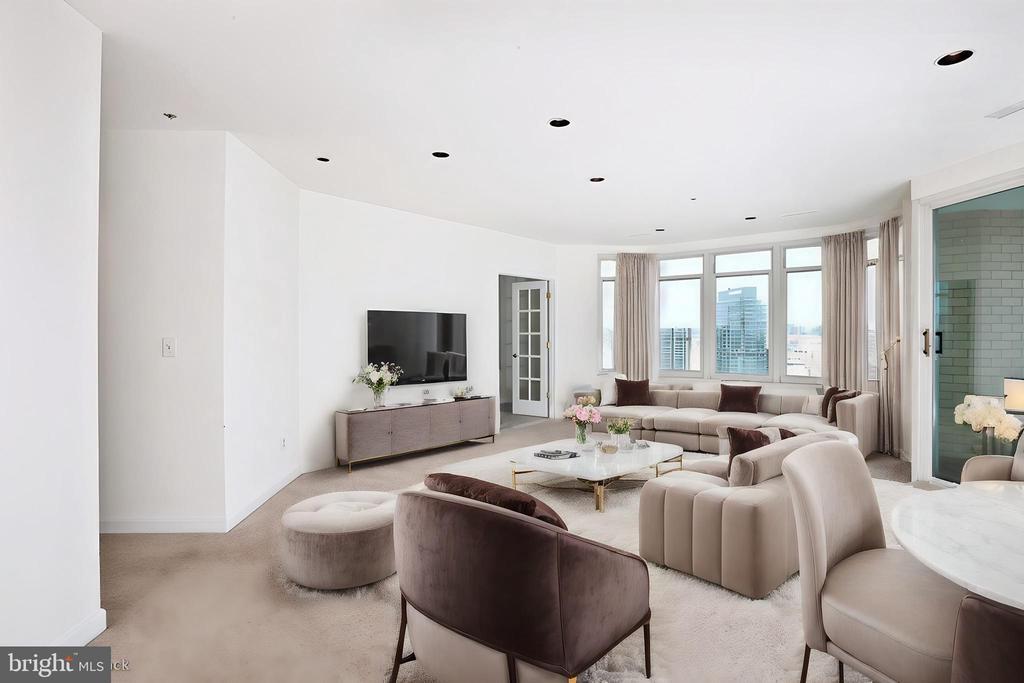 Foto principal - 100 Harborview Dr