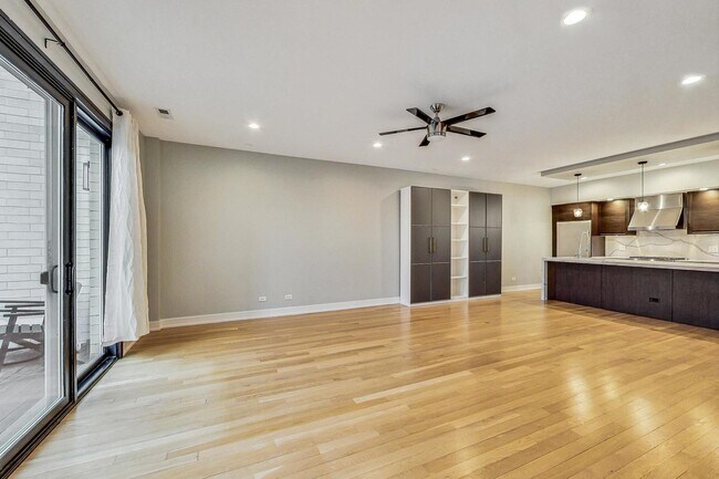 Foto del edificio - 650 N Morgan St
