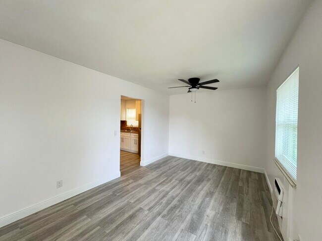 Foto del edificio - 1775 Highland Ave