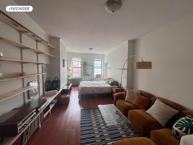 Foto del edificio - 306 3rd Ave