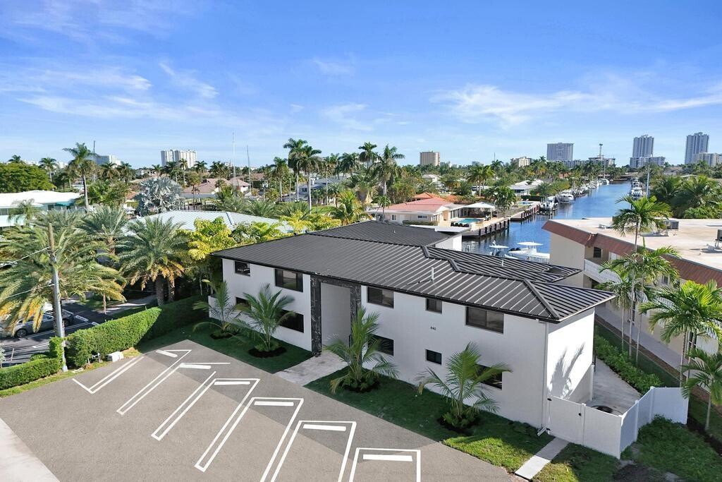 Foto principal - 840 SE 22nd Ave